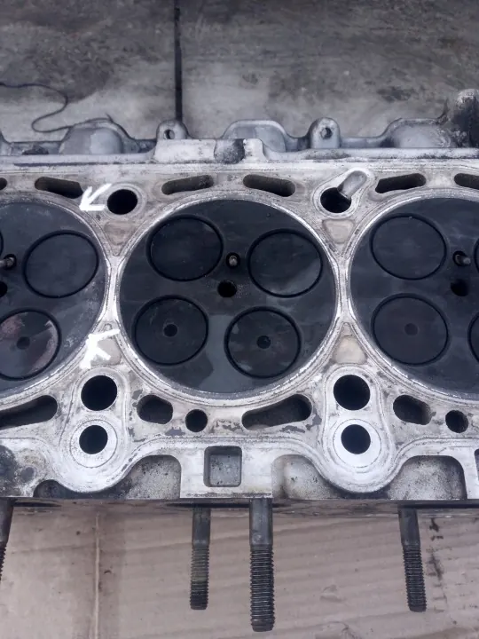Culasse droite OEM 059103064CN pour Audi A4 B7 image 10