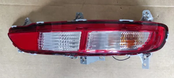 Achter rechter bumperlamp OEM 92406-D92 voor Kia image 2