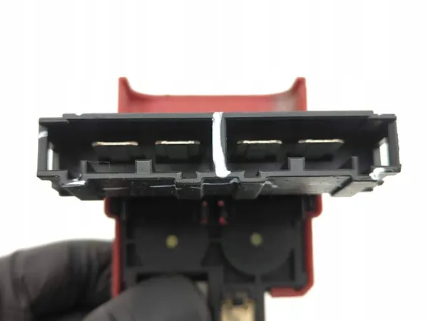 Nissan 350Z 2004 Akun releen sulake OEM AMD198677 image 5