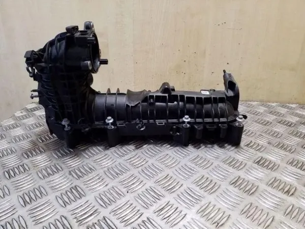 Imusarja VOLVO XC60 II 32223914 2.0L Hybridi image 5