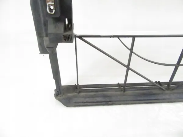 Jäähdyttimen runko OEM 1439105 BMW E53 X5:lle image 4
