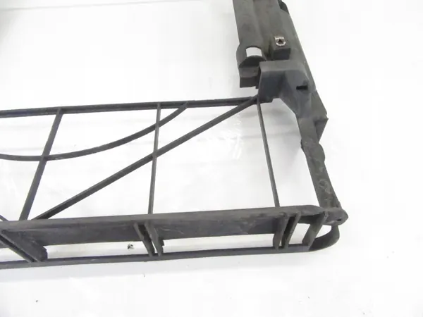 Jäähdyttimen runko OEM 1439105 BMW E53 X5:lle image 6