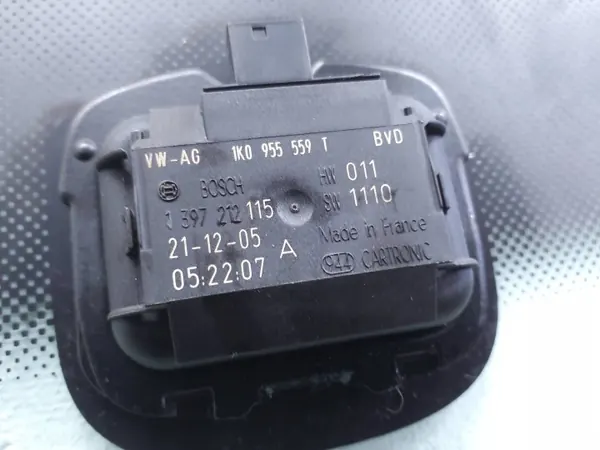 OEM 1K0955559T Framruta för VW Passat B6 image 4