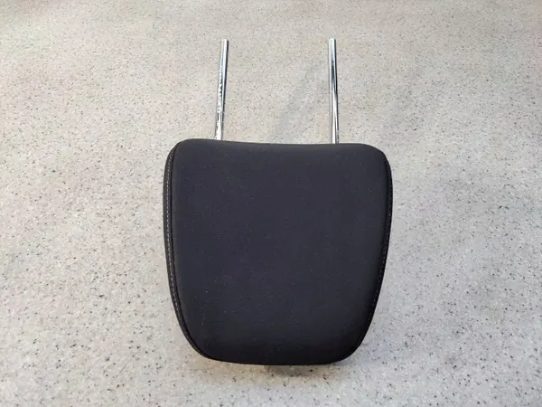 Voorste rechter hoofdsteun OEM AOP44446 Nissan Qashqai image 3