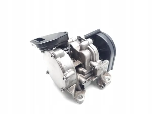 Olje pump Opel Astra 1.6 CDTi Diesel 55489324 image 2