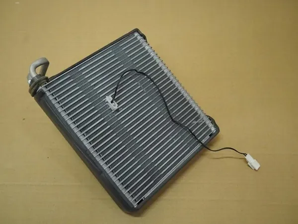 Nissan Juke Núcleo de Calefacción 922001HF0A image 2