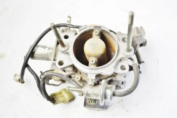 Mikuni Kaasutin OEM A44000440 8Z28D - Käytetty image 2