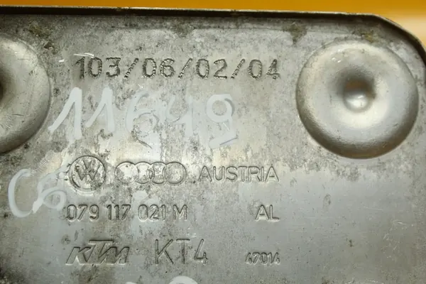 Ölkühler Audi A6 C6 A4 B6 B7 4.2 V8 079117021M image 7