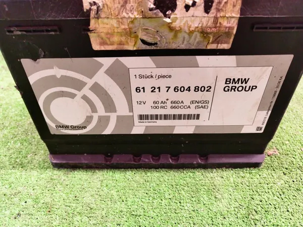 Bateria BMW OEM 7604802 60Ah 660A AGM Usada image 3