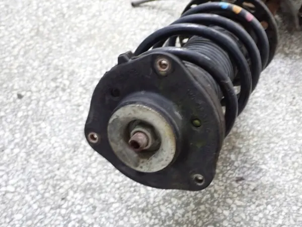 Manga de eixo esquerda OEM 1T0412015MG VW Golf V VI image 3