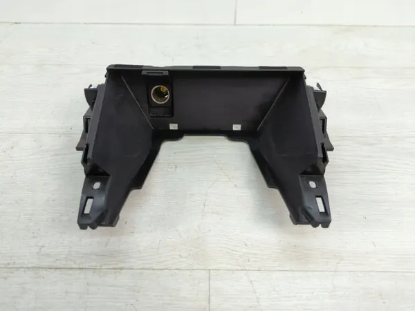 Mazda CX-5 Zigarettenanzünder hinten OEM K123-64361 image 2