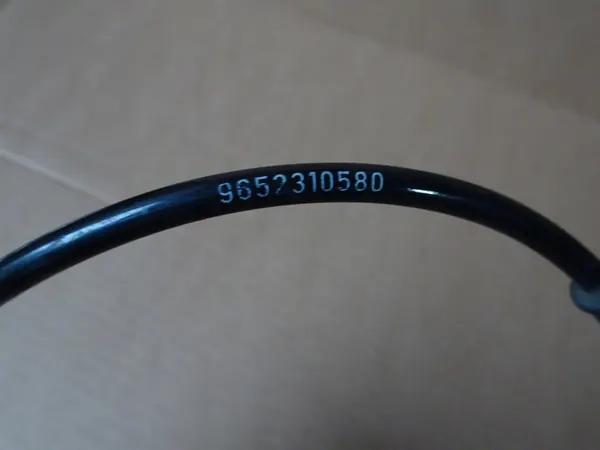 ABS-SENSOR VOOR CITROEN PEUGEOT 9652310580 image 2