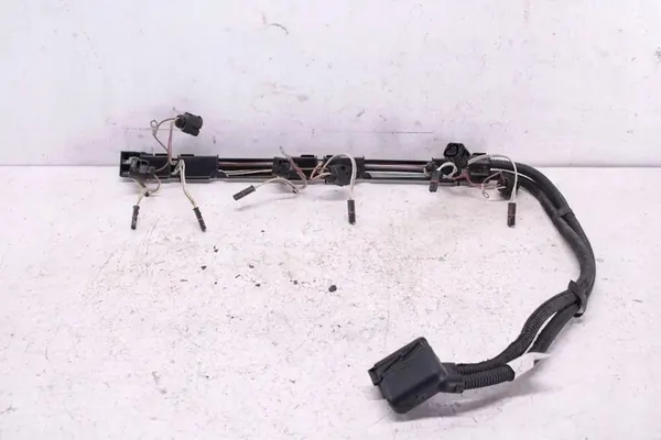 Lignes d'injection de carburant BMW 5 (F10) 3.0L 225kW 2012 OEM 7592511 image 7