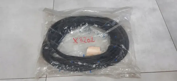Suzuki Vitara Ovensuojus OEM 84641-54A00 Oikea Etu image 2