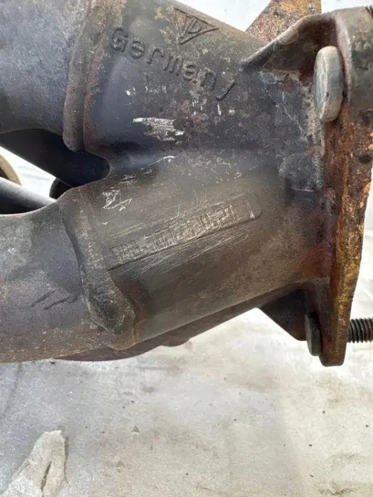 Collecteur d'échappement Porsche OEM 94811113021 - Occasion image 5