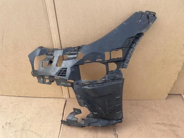 MERCEDES C KLASA W206 AMG Stötfångarförstärkning Vänster A2068857301 image 2