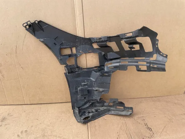 MERCEDES C KLASA W206 AMG Stötfångarförstärkning Vänster A2068857301 image 7