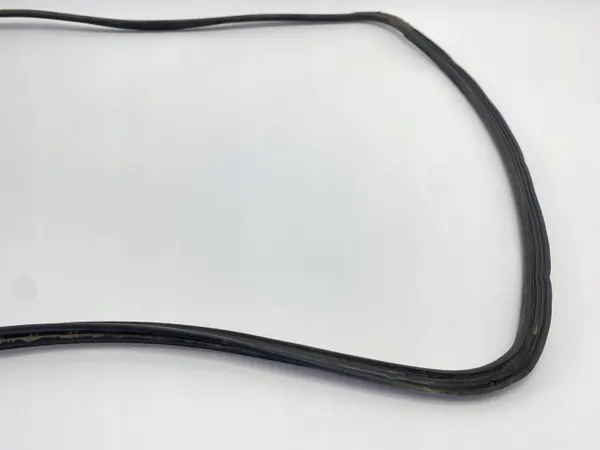 Schiebedachdichtung OEM SDV104467 Mercedes W124 S124 image 3