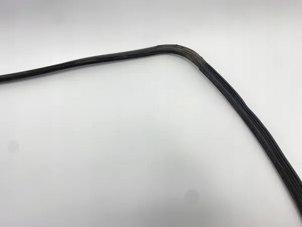 Schiebedachdichtung OEM SDV104467 Mercedes W124 S124 image 4