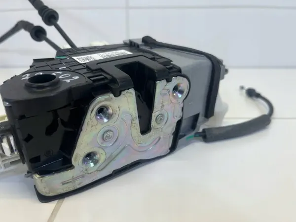 Framdörrslås Höger Hyundai Tucson 3 2019 81320D3000 image 4