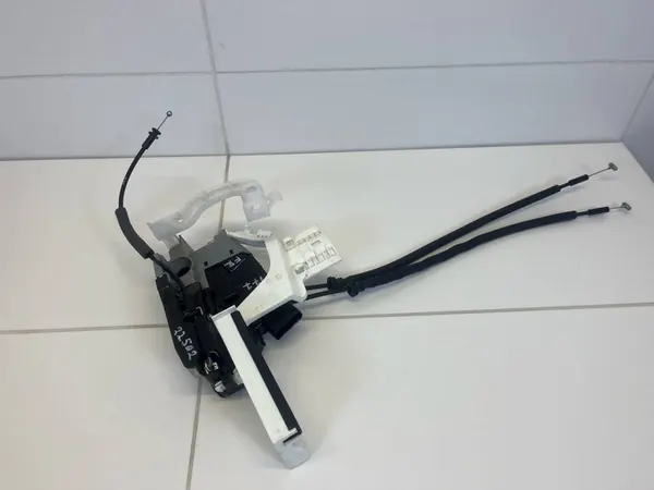 Framdörrslås Höger Hyundai Tucson 3 2019 81320D3000 image 8