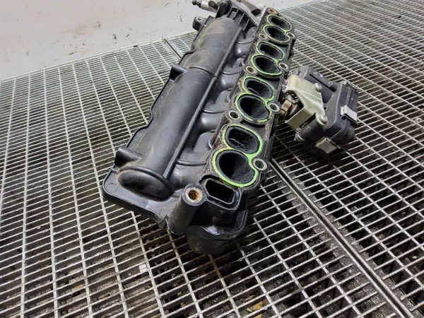Opel OE Intake Manifold OEM SKE58331 - Used image 3