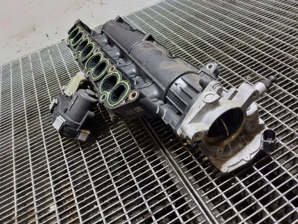 Opel OE Intake Manifold OEM SKE58331 - Used image 4