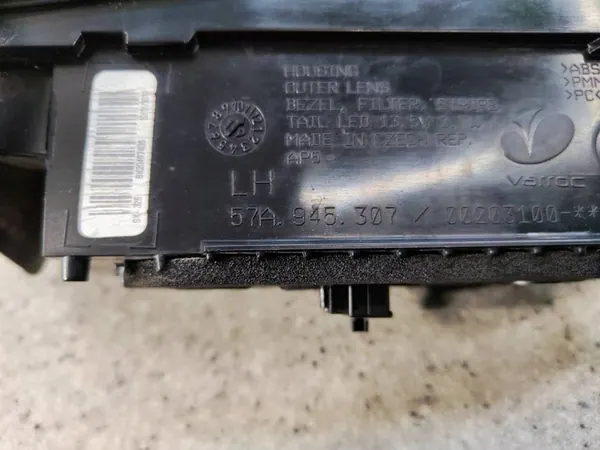 Luz Trasera Izquierda 57A945307 Skoda Karoq image 4