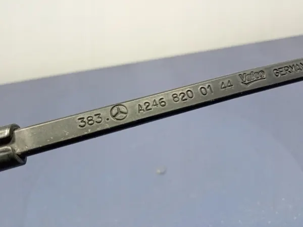 Mercedes B-luokka W246 Pyyhinvarset Etu OEM A2468200244 image 4