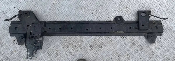 Jäähdyttimen Tuki OEM 8200431050 Renault Kangoo III:lle image 2