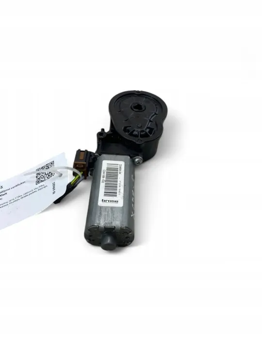 Moteur de Siège Volvo OEM C10276103 - État Utilisé image 9