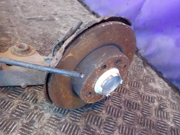 Eje trasero Opel Tigra B OEM Zawada-382517- image 6