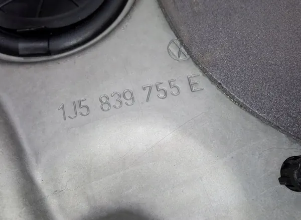 Mecanismo de janela traseira esquerda Volkswagen Bora 1.9 TDI image 4