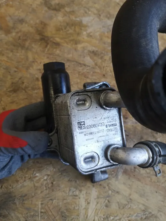 Renault OE DU3R-7J389-DA Versnellingsbakkoeler Gebruikt image 4