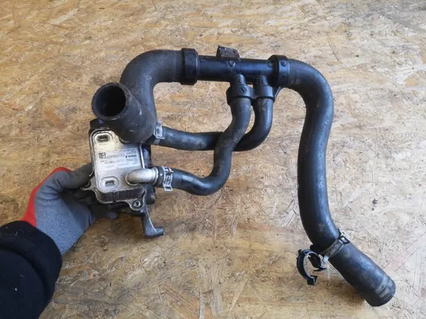 Renault OE DU3R-7J389-DA Versnellingsbakkoeler Gebruikt image 5