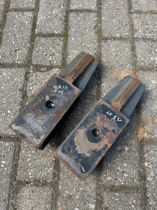 Culata de Muelle Eje Delantero OEM A9703221684 Mercedes Atego image 2