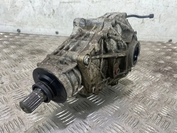 Alfa Romeo Stelvio Framdifferential OEM 0055284590 image 2