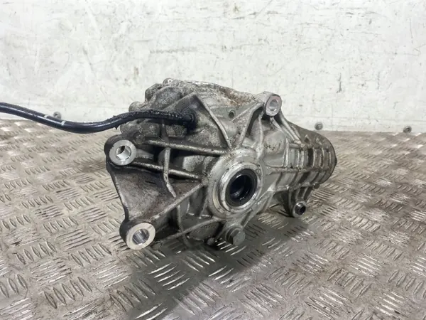 Alfa Romeo Stelvio Framdifferential OEM 0055284590 image 8