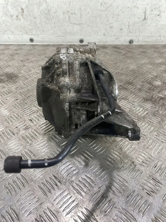 Alfa Romeo Stelvio Framdifferential OEM 0055284590 image 9