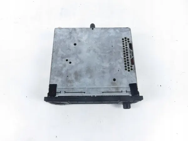 Gebruikte Blaupunkt Cassetteradio OEM 7M7035186 image 4