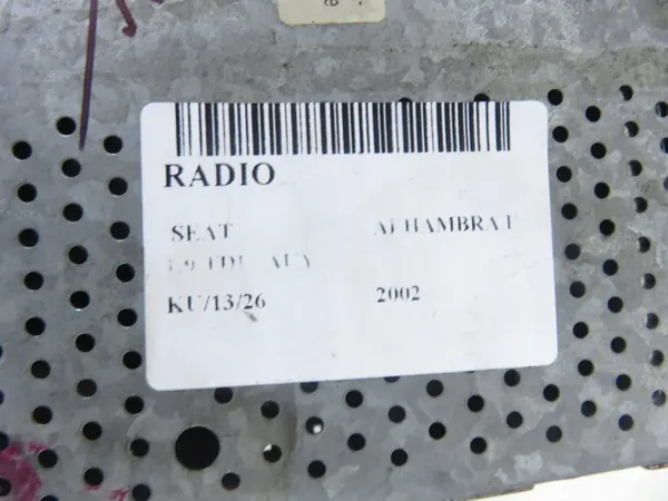 Gebruikte Blaupunkt Cassetteradio OEM 7M7035186 image 6