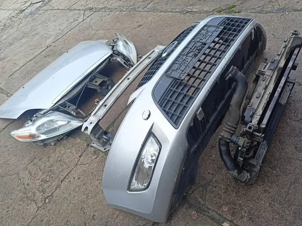 Etupuskuri Ford Mondeo MK4 BA7 image 2