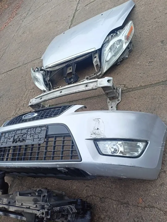 Etupuskuri Ford Mondeo MK4 BA7 image 3