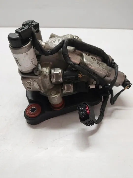 Klepblok OEM 6775258 voor BMW F01 F10 F11 image 9