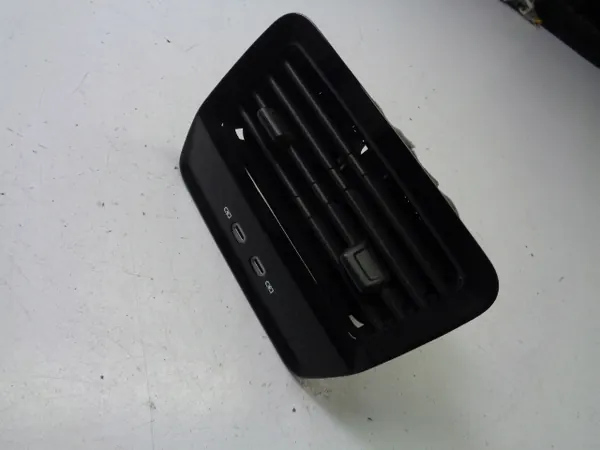 Grille de Prise USB Ventilation Arrière VW ID4 - OEM image 2