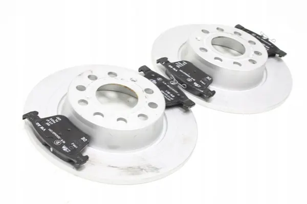 Gebrauchte Bremsscheiben OEM 5Q0615601D für VW Golf VII image 2
