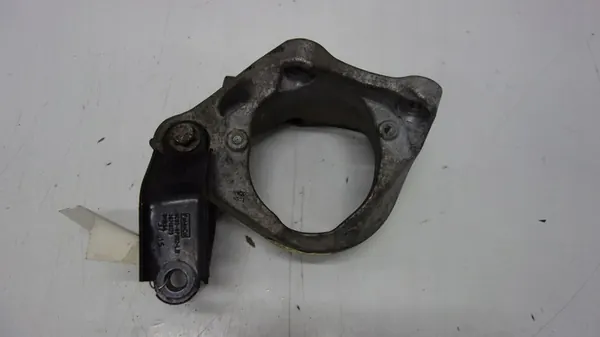 VOLVO Half Shaft Support 31375838 image 1