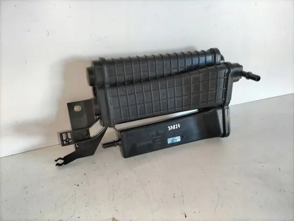 Filtre à charbon Audi OE d'occasion pour Q3/Tiguan image 3