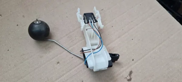 Sensor Nivel Combustible Audi A6 A7 C7 OEM 4G0919673A image 2