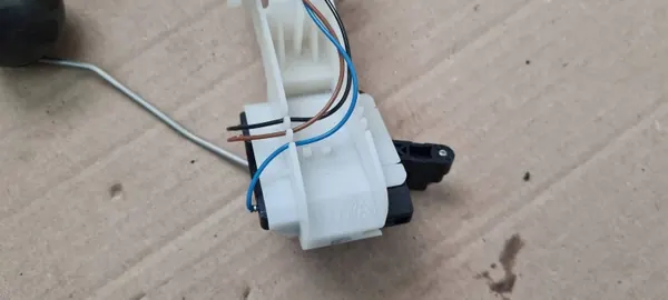 Sensor Nivel Combustible Audi A6 A7 C7 OEM 4G0919673A image 4